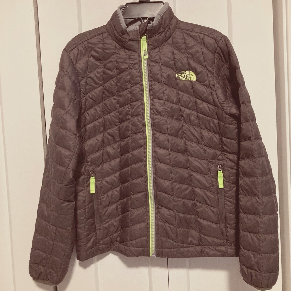 The North Face Boy's Thermoball Jacket size M (10-12)